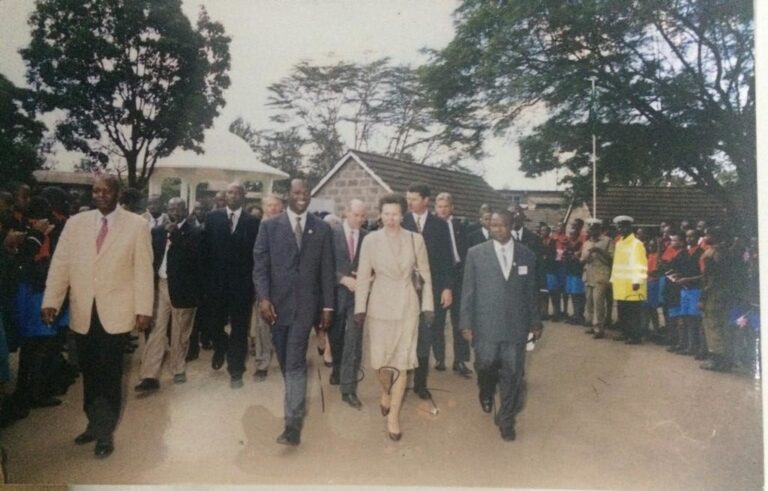 Dr. Hongo,on a path with HRH The Princess Royal, together with Honorable Cabinet Ministers, Raphael TUJU and Amos Kimunya